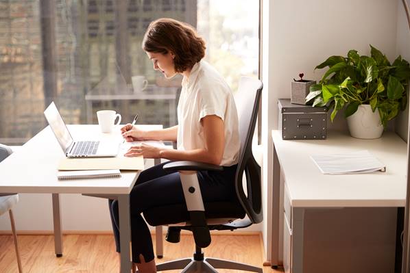 Women working in a clean office