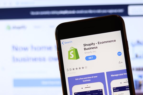 Shopify App