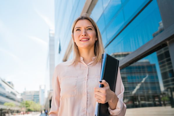 A marketing executive going to a business meeting