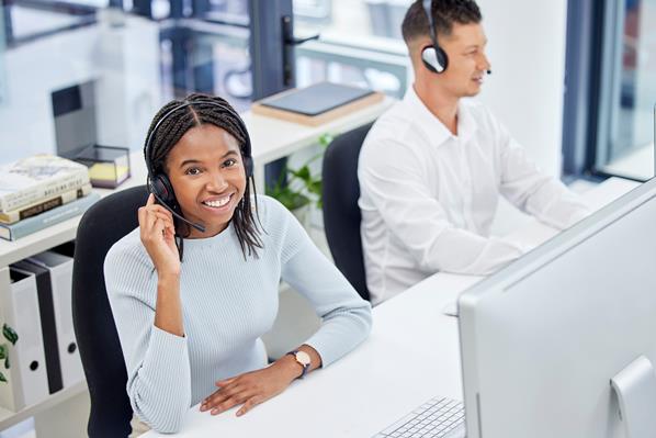 Multi-channel contact centre agents