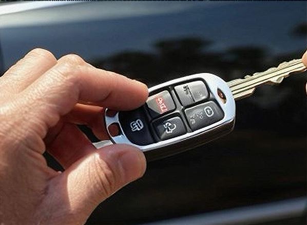 Automobile key