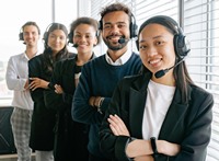 How Customer Support Drives Trust in Online Trading thumbnail